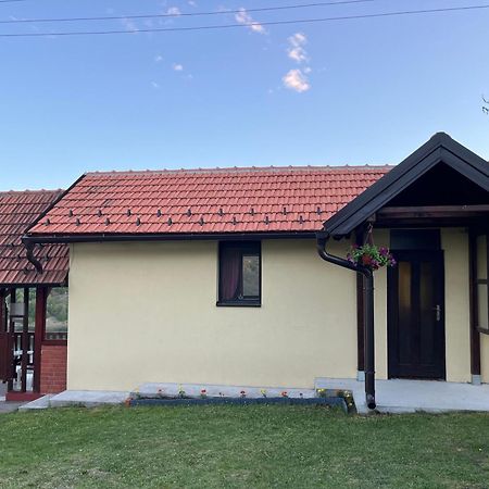 Apartman Jezero Vrutci Užice エクステリア 写真