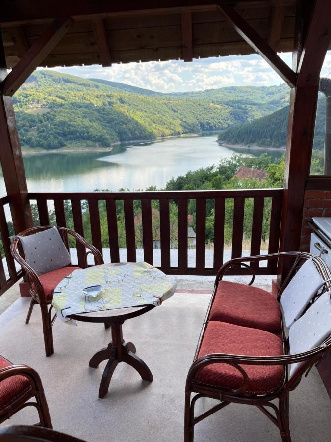 Apartman Jezero Vrutci Užice エクステリア 写真
